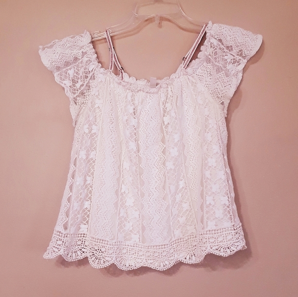 Xhilaration Tops - EUC SM White Crochet Blouse